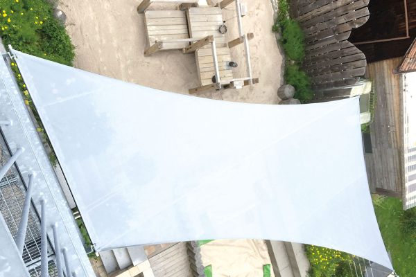 sonnensegel-von-oben-img-0751-gedreht-s-rgbfa6f2171-2945-e618-86d1-3d26d5ef4be8ED77C859-D7A4-680C-9E88-3727A67160EB.jpg